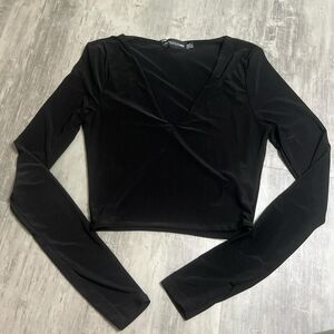 Prettylittlething Second Skin Long Sleeve Crop Top Black Size 2 NWT